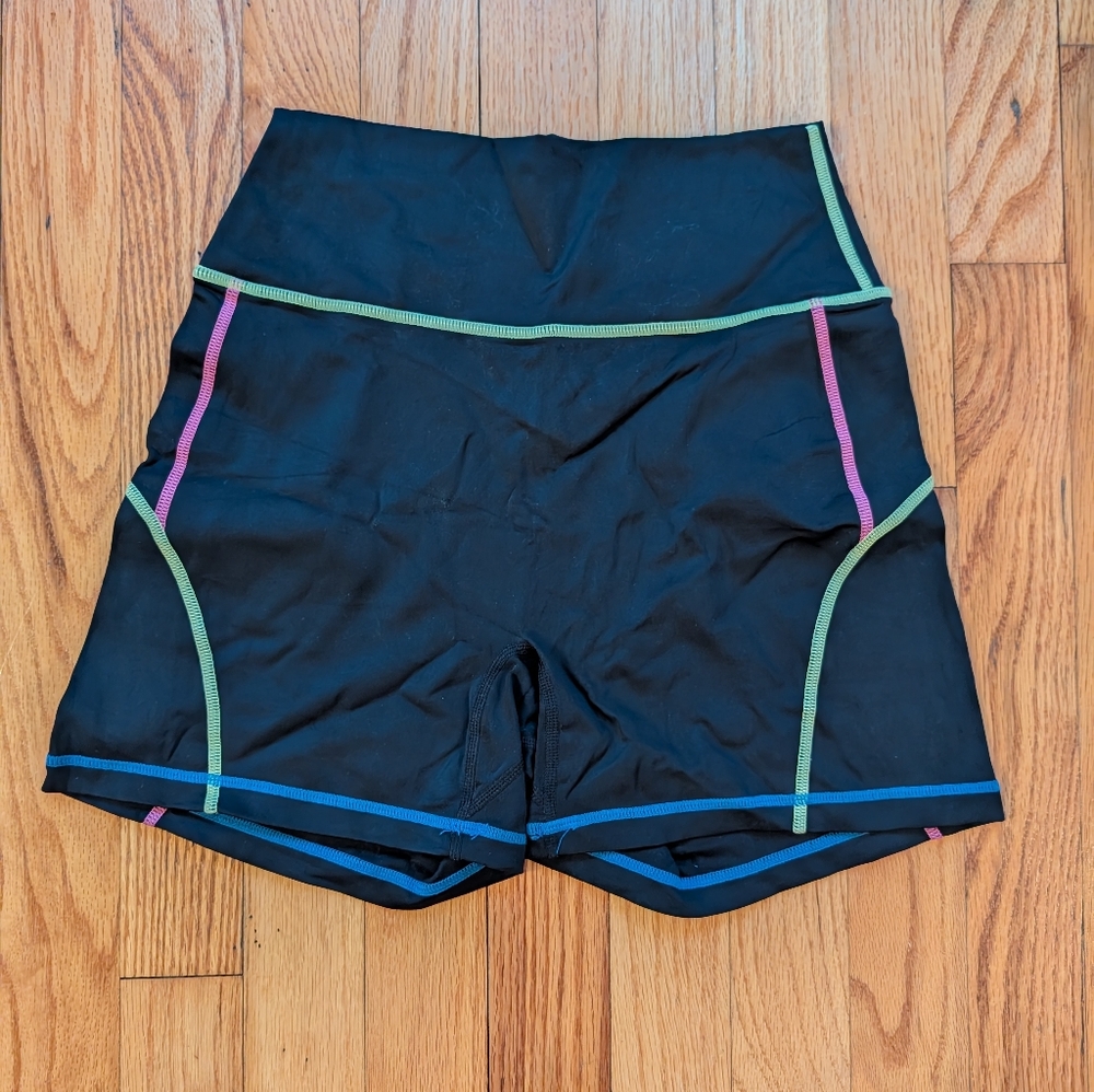 Buffbunny Wave Shorts